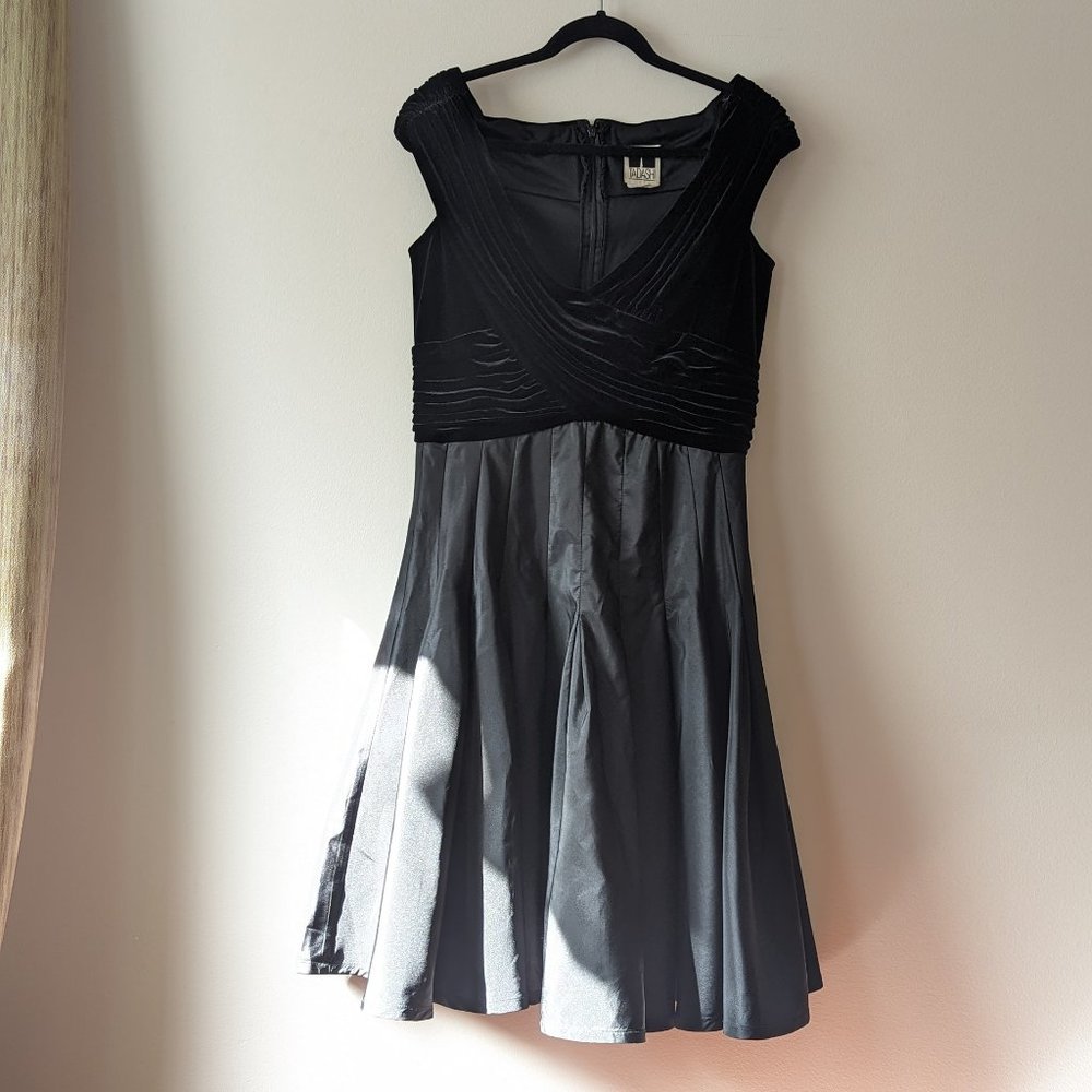 Vintage 90's Tadashi Shoji Velvet Dress